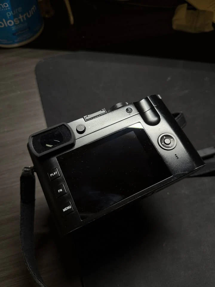 Leica Q2