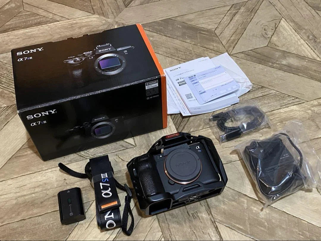 Sony α7S III (ILCE-7SM3) Full-Frame Mirrorless Camera Body + Cage  4K 120p