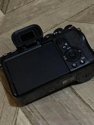 Sony α7S III (ILCE-7SM3) Full-Frame Mirrorless Camera Body + Cage  4K 120p